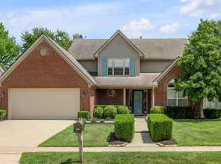 102 Cottage Garden Ln, Midway, KY 40347