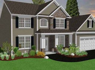 10 Solomon Rd, Colonie, NY 12189