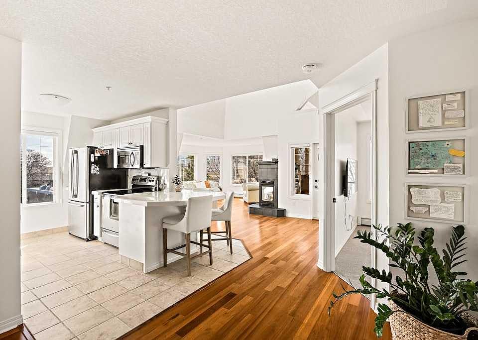 1st image of 1110 S 5th Ave NW #305