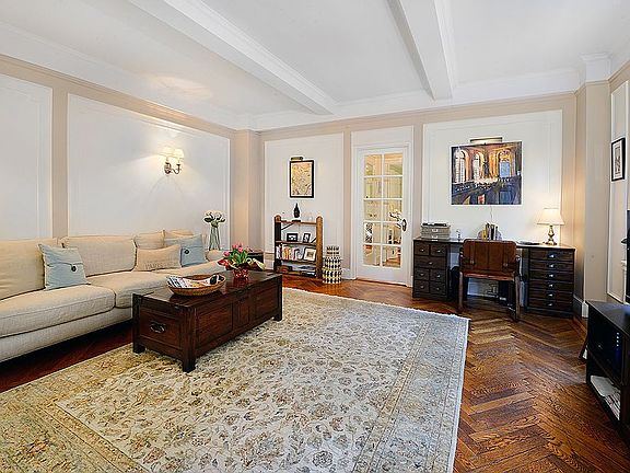 4th image of 124 W 93rd St APT 1F