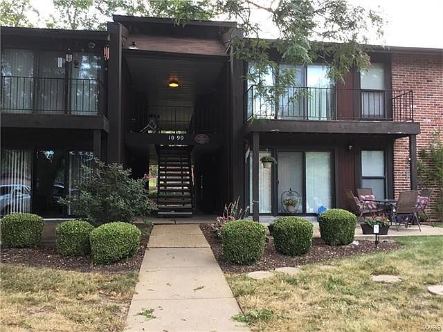 1st image of 1090 Mersey Bend Dr APT D
