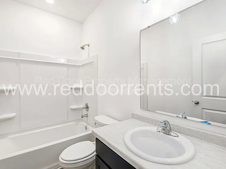 1475 Sabra Way — Photo 11