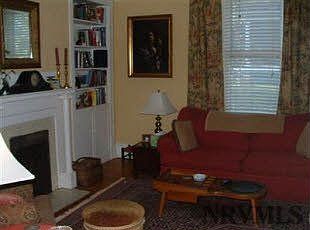5th image of 305 E Main St