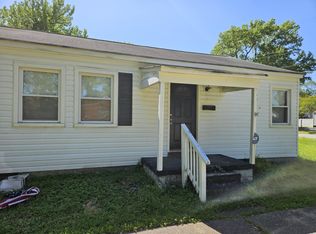 31 Beacon Rd #1, Portsmouth, VA 23702