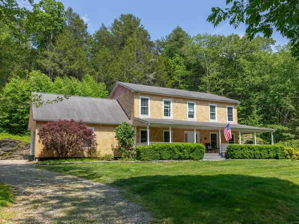 18 Tunnel Road, Roxbury, CT 06783