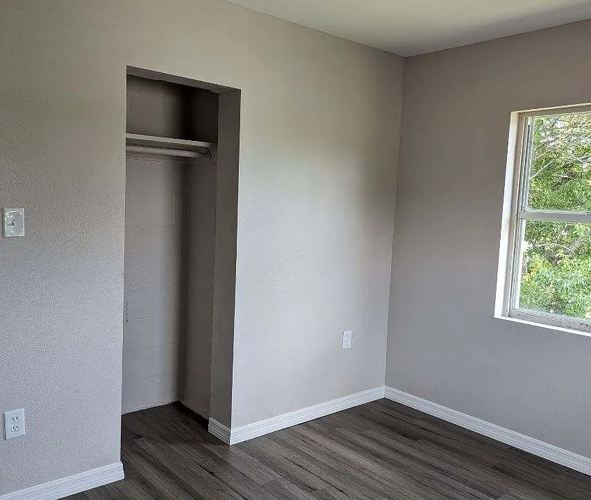 1036 Ola Dr #2