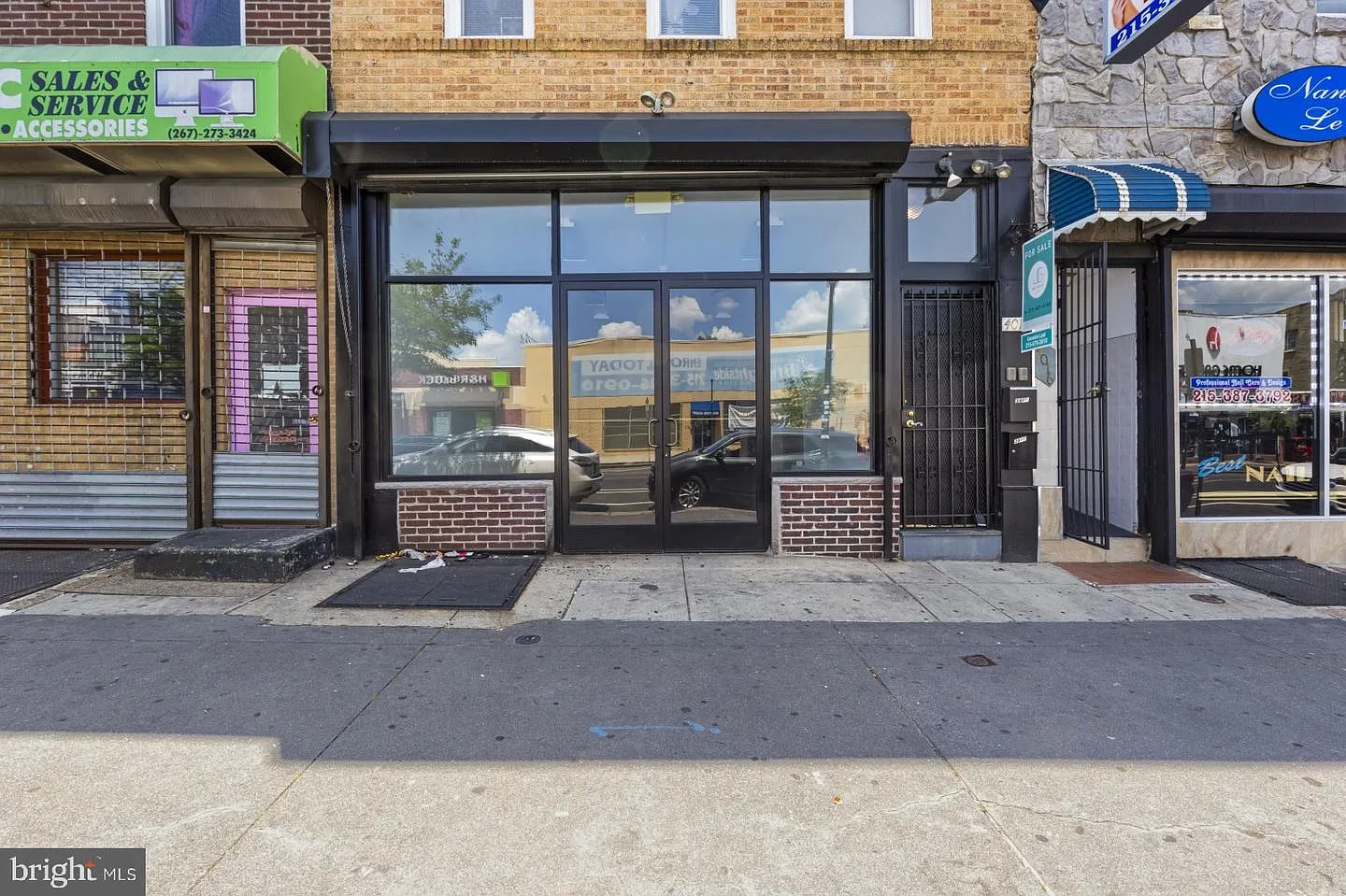 4014 Market St photo 1