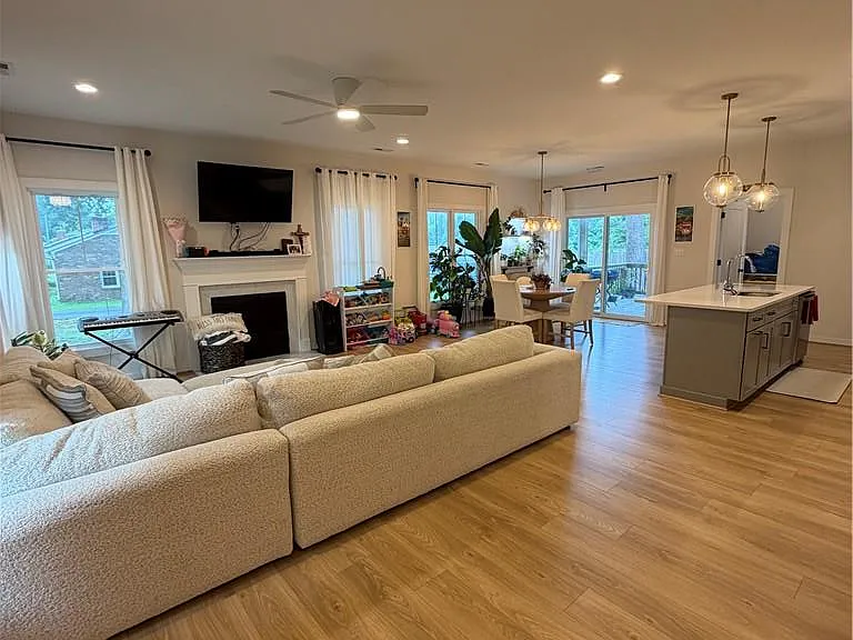 329 Forest Ave — Photo 6