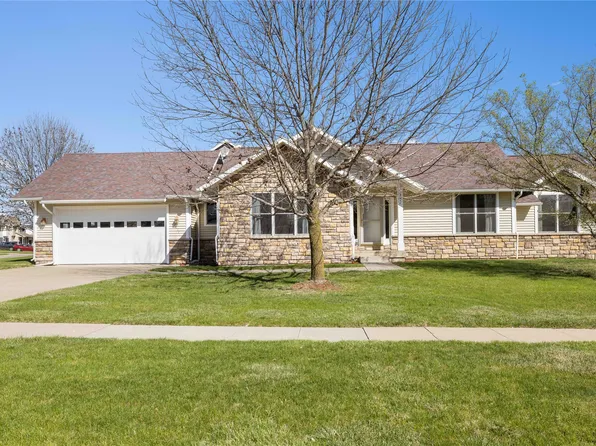2011 3rd Ave SW, Altoona, IA 50009