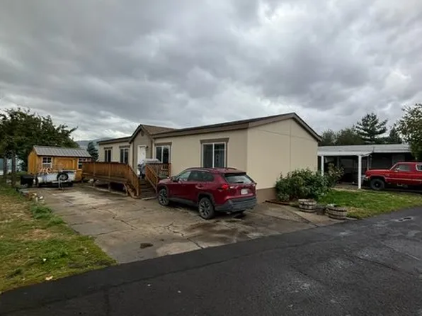 1806 26th St Unit 27, La Grande, OR 97850