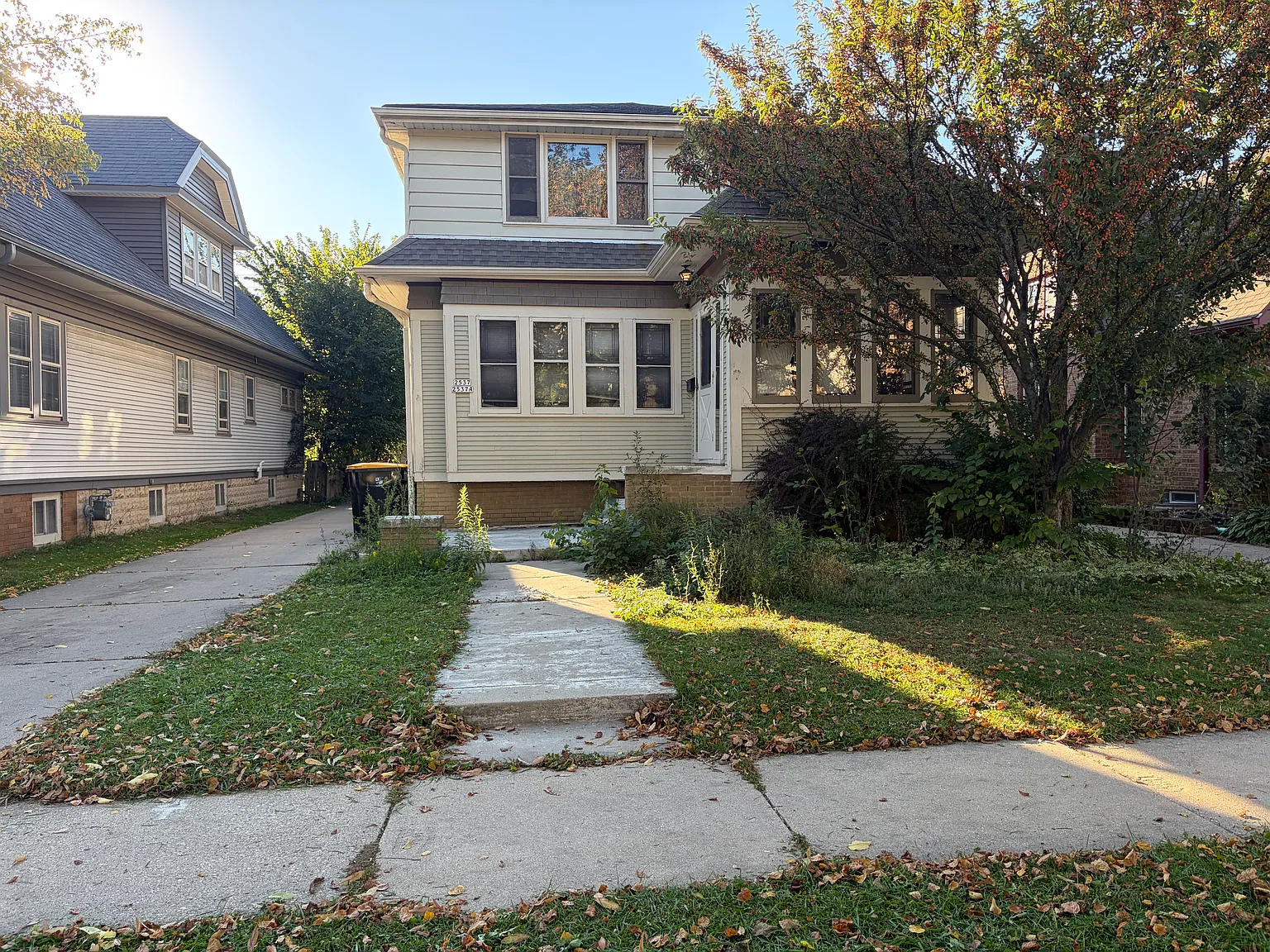 2 bed, 1289 sqft, $1,585 — Photo 1