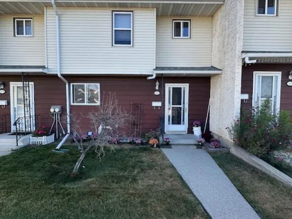 167 Harrison Dr NW, Edmonton, AB T5A 2X5
