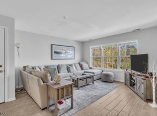 3306 Appleton Way, Whippany, NJ 07981