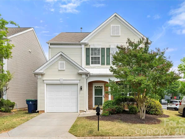 15017 Medlock Ln, Charlotte, NC 28277
