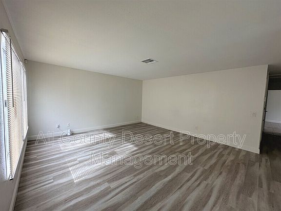 3rd image of 66338 Avenida Cadena
