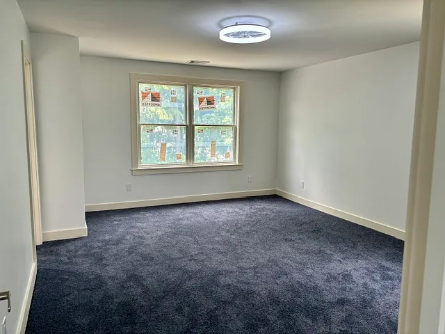 410 Forest Ave — Photo 9
