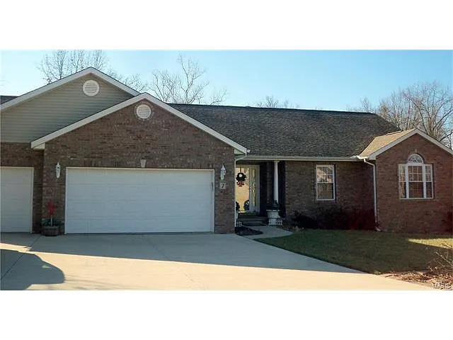 7 Willow Ct photo 1