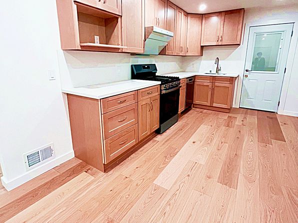 (undisclosed Address)