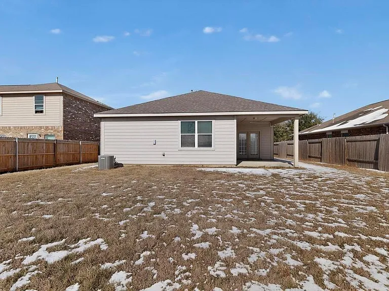 412 Riverbed Dr #412 — Photo 4