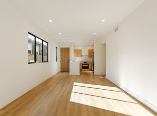 2838 Marsh St, Los Angeles, CA 90039