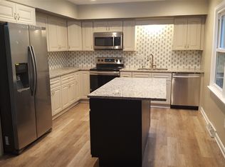 203 Johns Rd, Radcliff, KY 40160