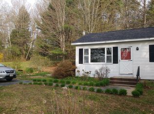 266 Maple Ave, Farmington, ME 04938