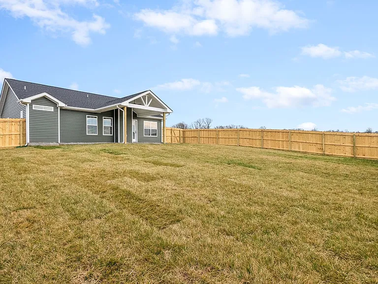 338 Galway Dr — Photo 30