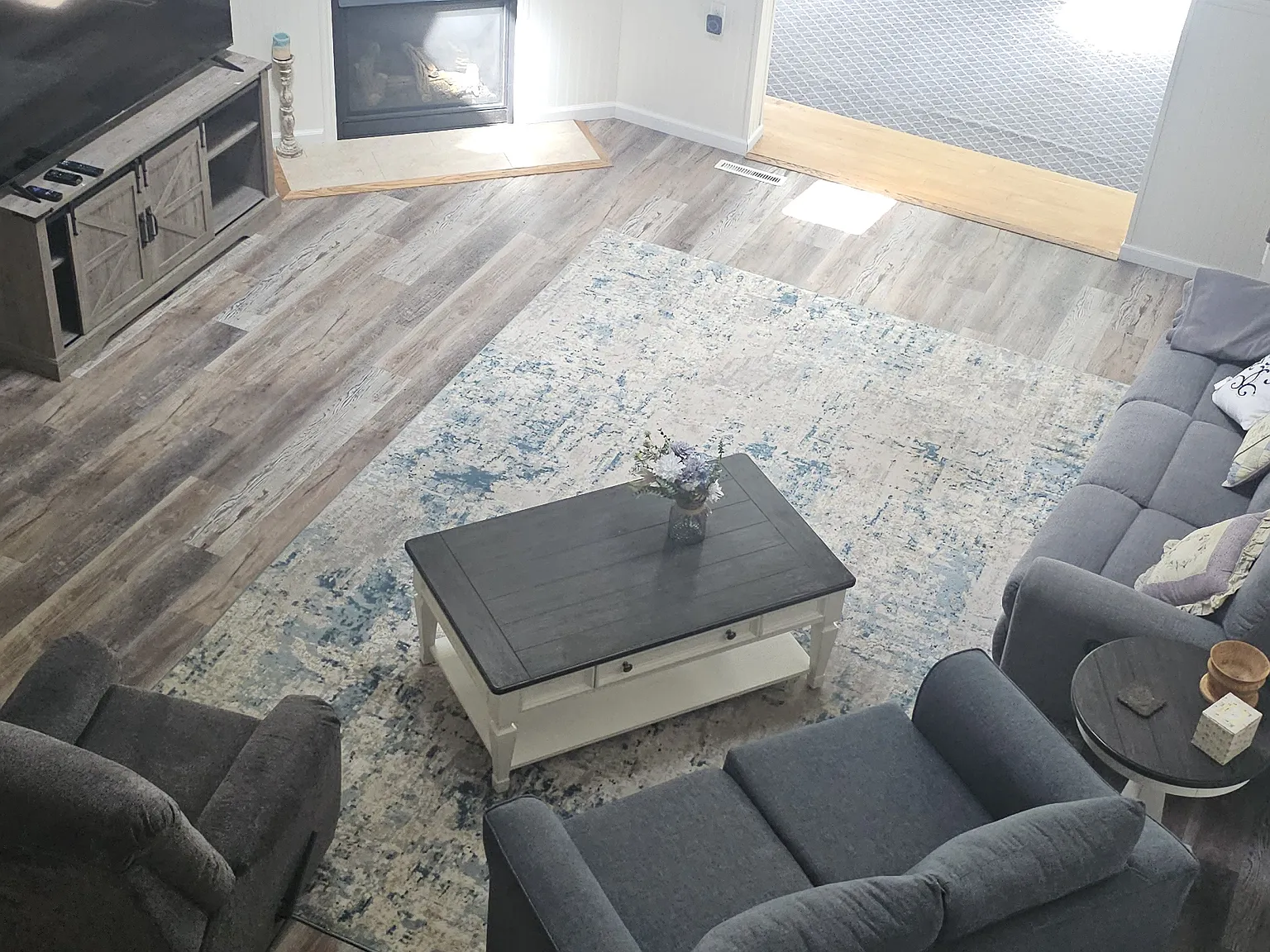 3 bed, 1800 sqft, $2,750 — Photo 1