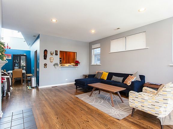 5th image of 3705 N Damen Ave #878401