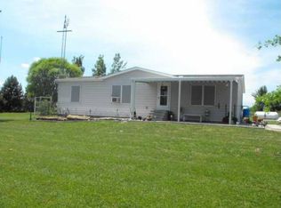 23333 S Croco Rd, Vassar, KS 66543