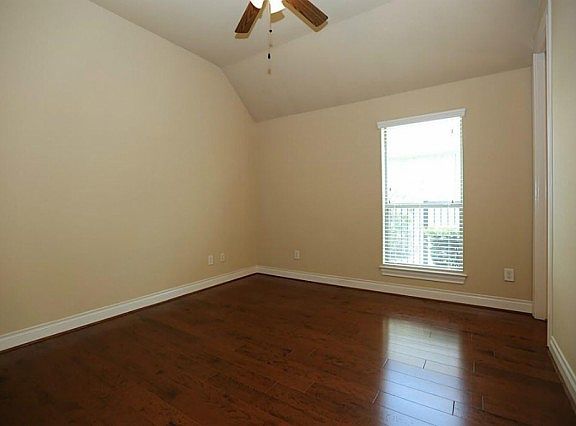 4th image of 18907 Banyan Cove Ln