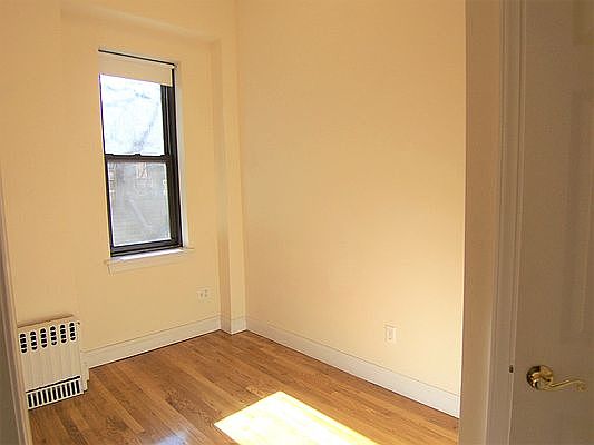 5th image of 307 W 83rd St APT 2A