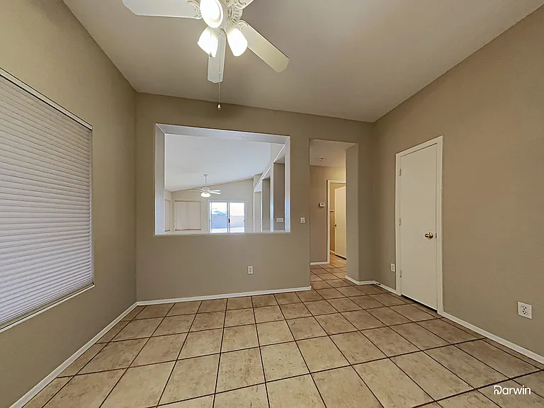9305 E Medina Ave — Photo 7