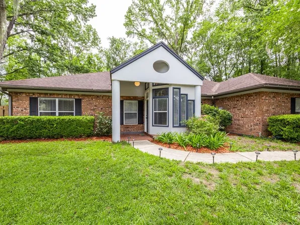 9911 NW 24th Pl, Gainesville, FL 32606