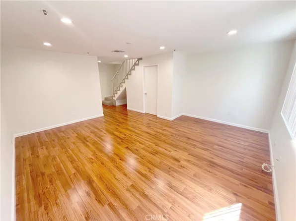 10255 Tujunga Canyon Blvd, Tujunga, CA