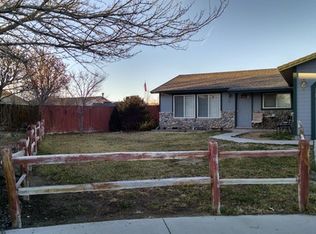 402 Bramble Ct, Fernley, NV