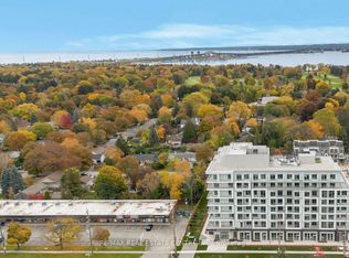 500 Plains Rd W, Burlington, ON L7T 4K9