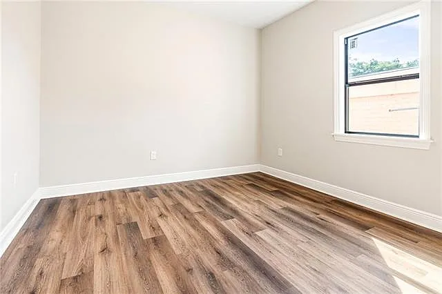 8332 Apple St — Photo 6