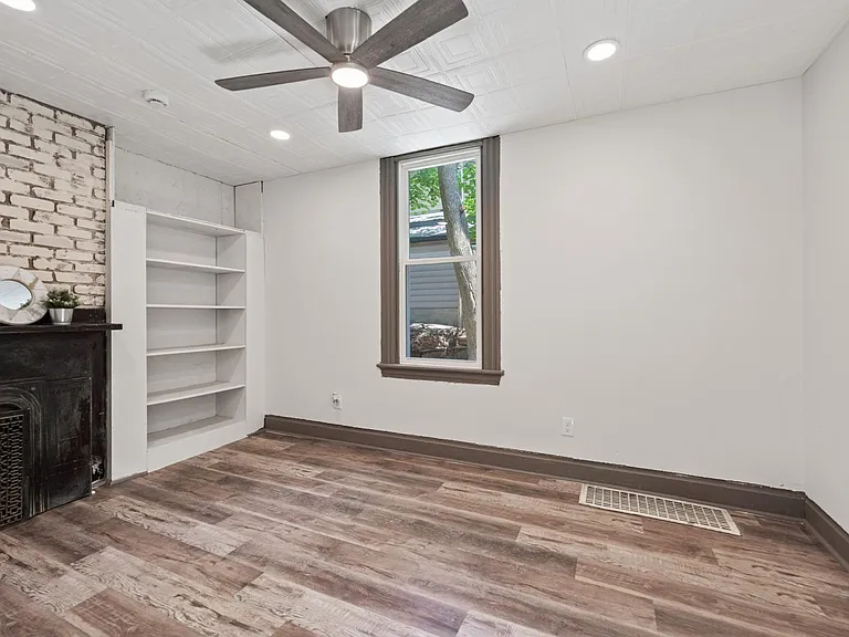 133 Meade Ave #1 — Photo 9