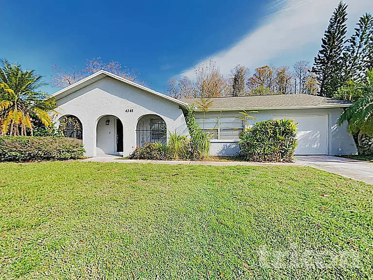4348 Black Fox Dr — Photo 18