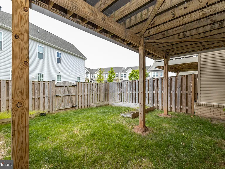 42557 Dreamweaver Dr — Photo 40
