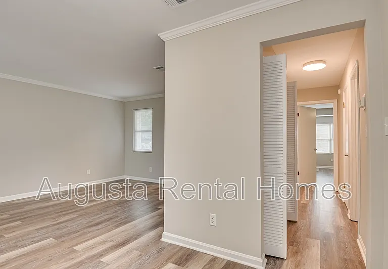 1402 Johns Rd #B — Photo 13
