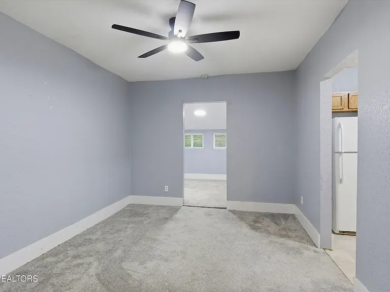 5301 Ross Rd — Photo 17