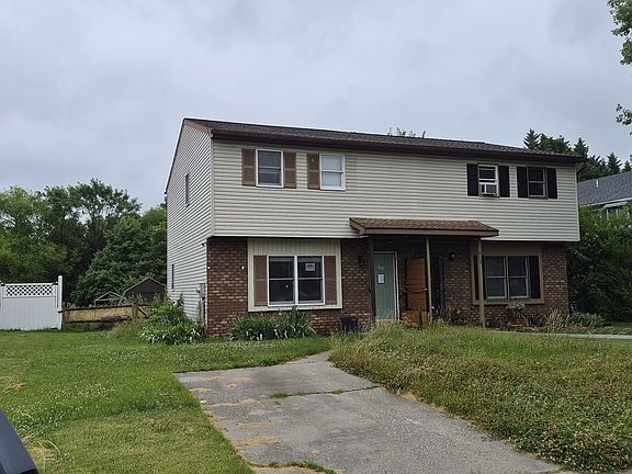 3rd image of 610 Spring Ave