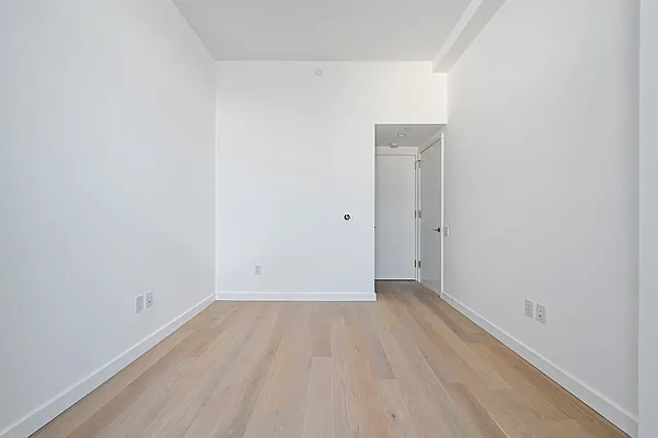 Rented by Oxford Property Group | media 29