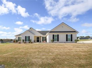 122 Advent Dr, Winder, GA 30680