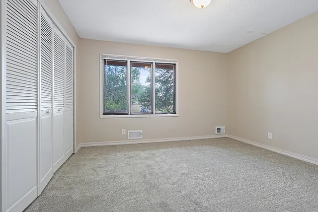 5827 Winnetka Ave N #1 — Photo 19