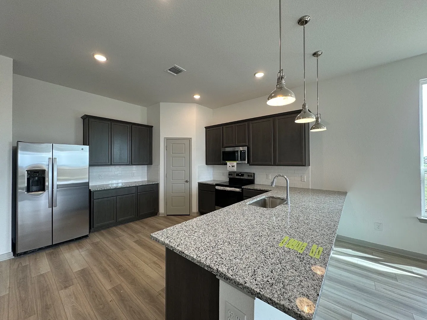 6910 McGregor Loop — Photo 4