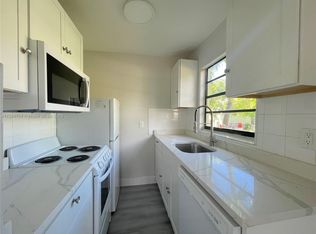 424 Valley Forge Rd #3, West Palm Beach, FL 33405