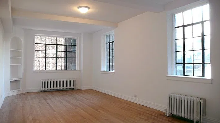 Rented by Town Residential | media 3